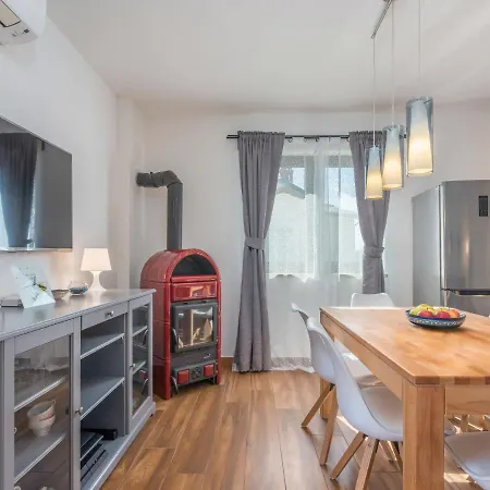 Holiday home Joy By Interhome *